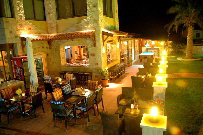 Danelis & Aparthotel