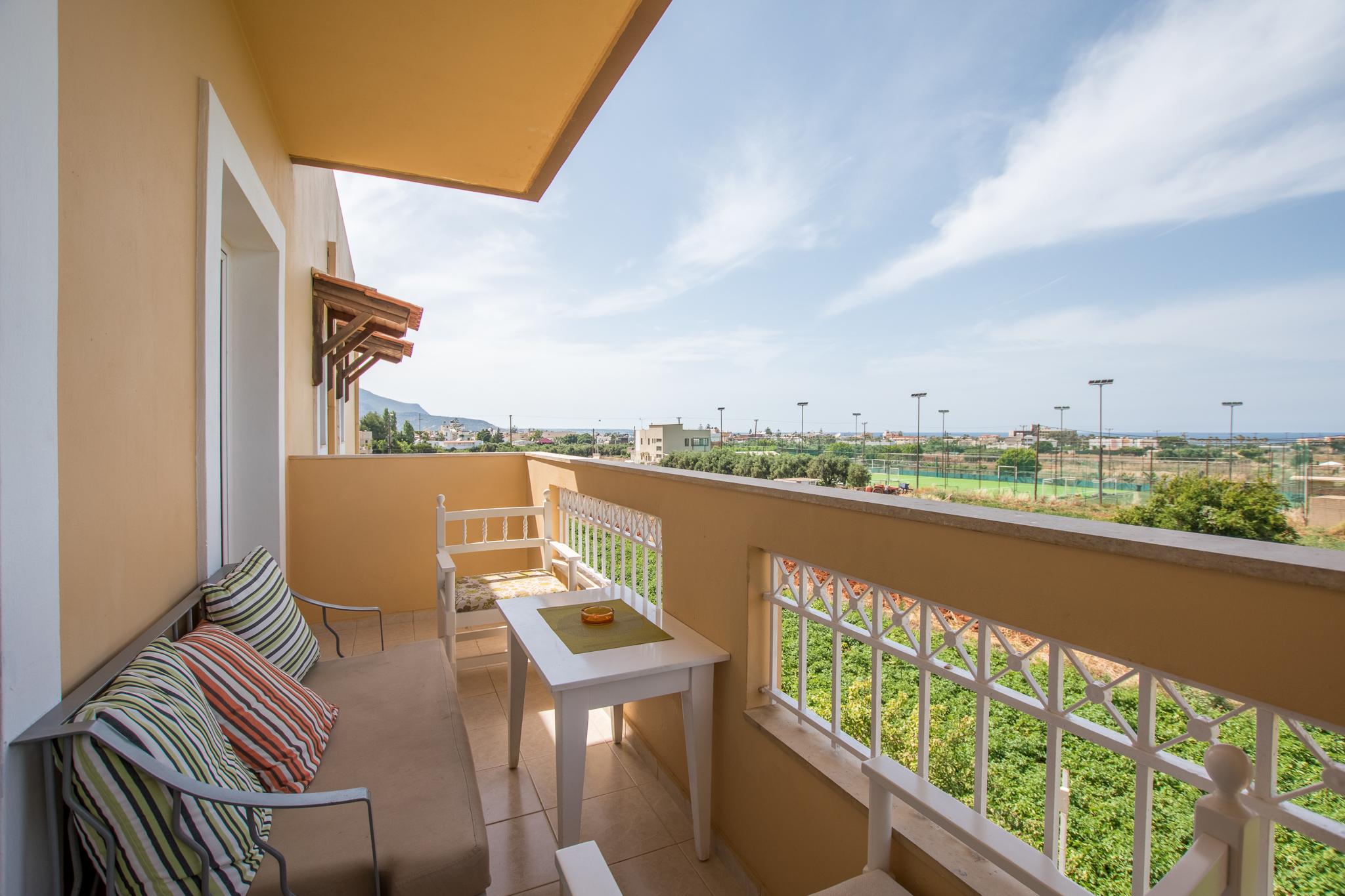 Aparthotel Danelis & Malia (Crete)